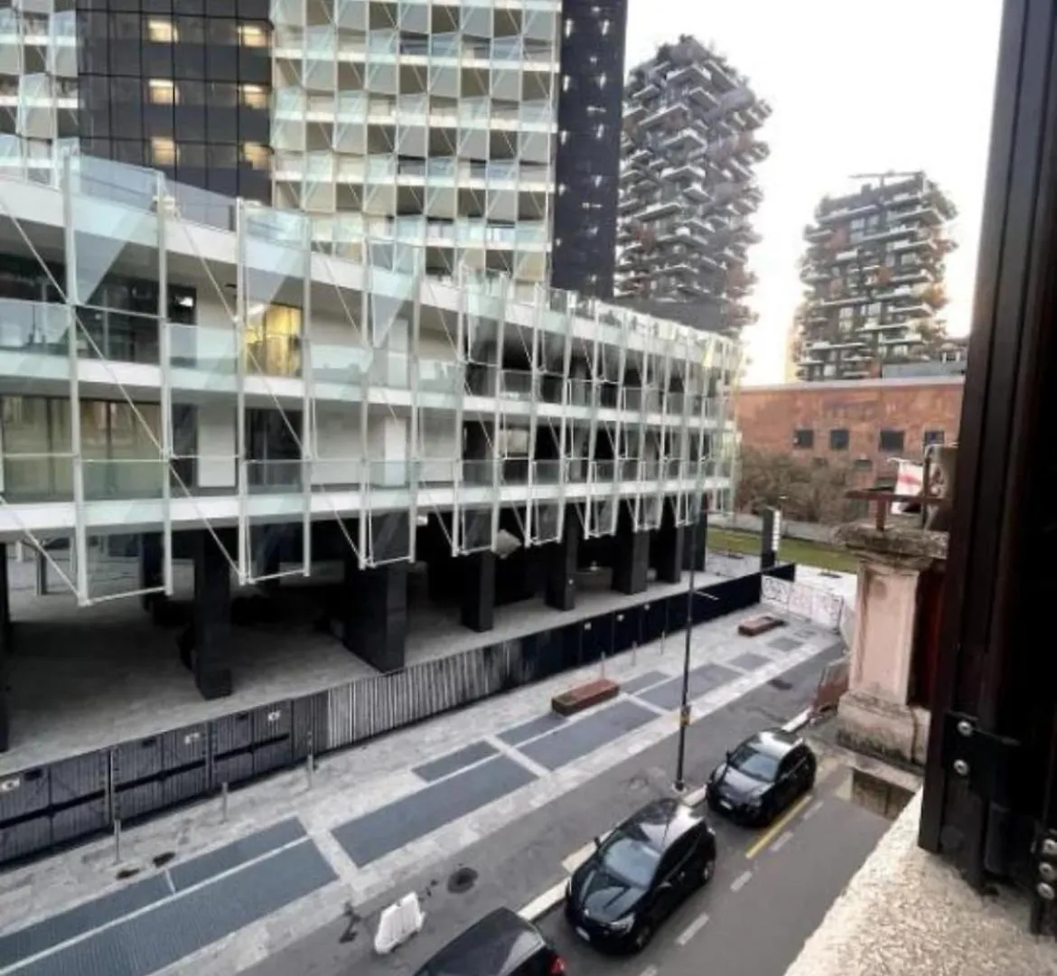 Isolabella Apartment Milano İtalya